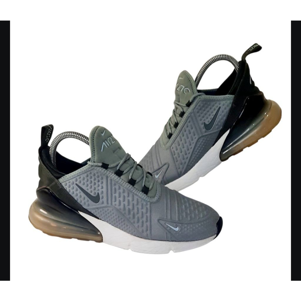 WOMNS NIKE AIR MAX 270 SE
MICA GREEN-SEQUOIA
GREEN-IGLOO size 7
[AR0499-300]